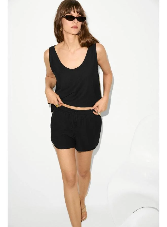 Ethiquet  PETUNYAL Women's V-Neck Tank Top and Drawstring Pocket Short Black Set. for Women | Best Price UAE