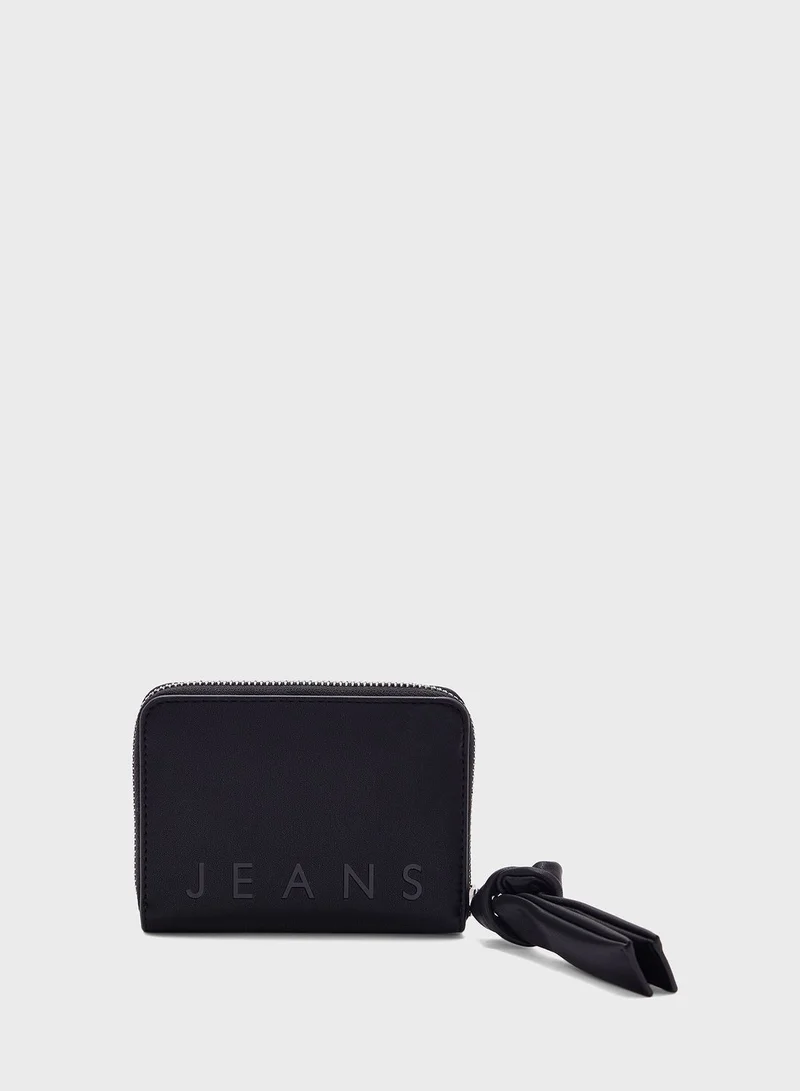 TOMMY JEANS Logo Detailed  Zip Around  Wallet