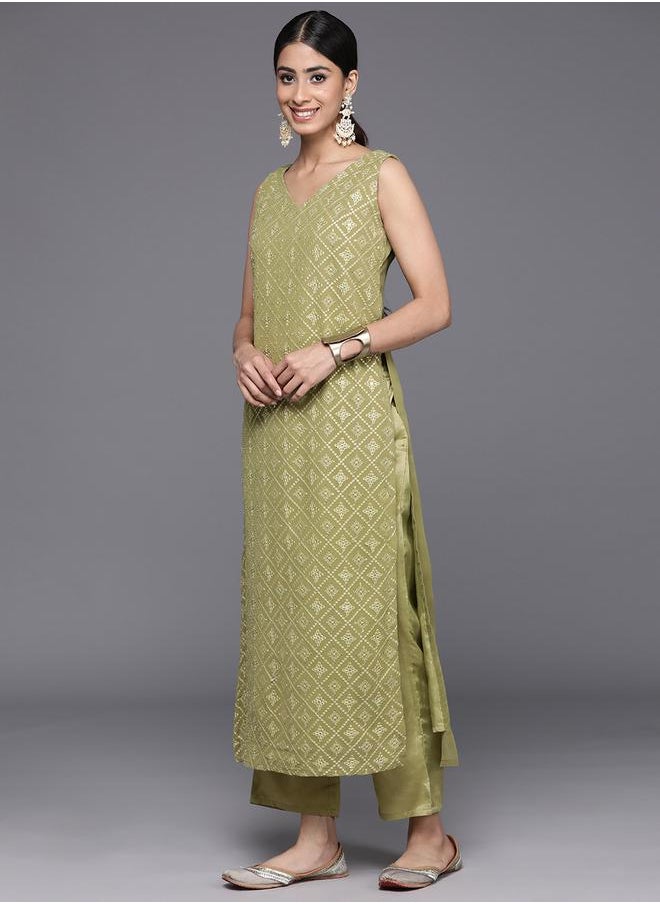 Libas Embroidered Straight Kurta and Mid Rise Trousers with Solid Dupatta Set by Styli  - Image 2