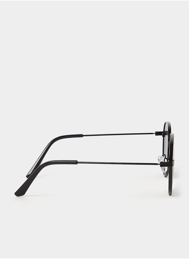 Styli Plain Round Sunglasses with Nose Pad  - Image 3