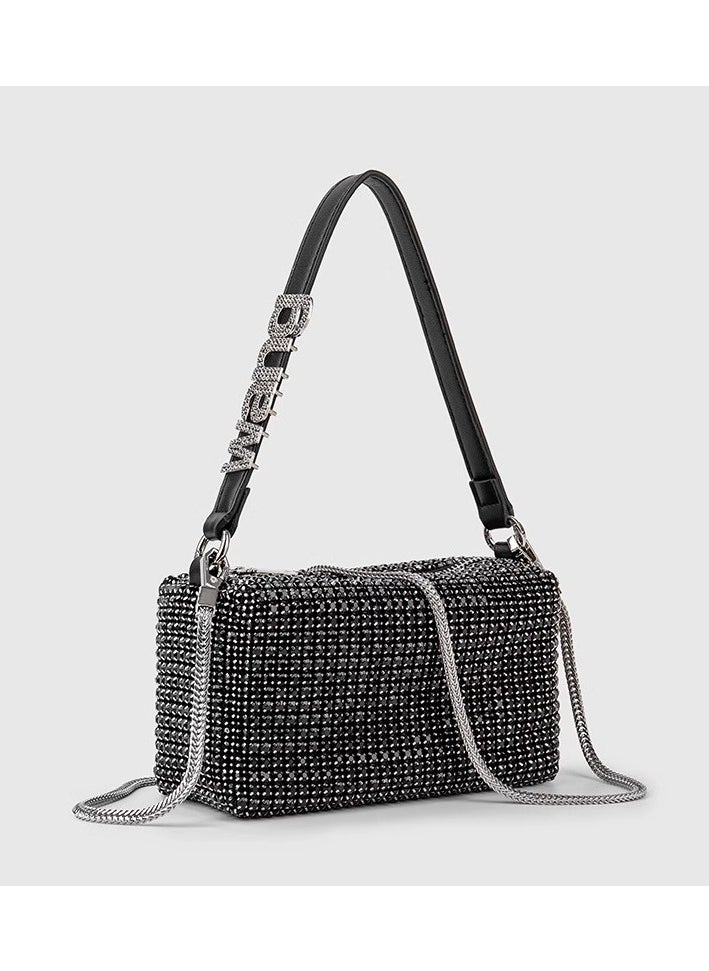Generic - Minimalist And Fashionable Dinner Bag - Image 1
