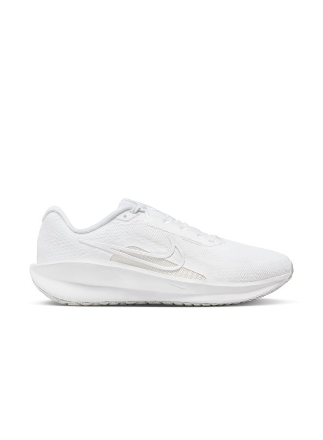 Nike Downshifter 13 - Image 1