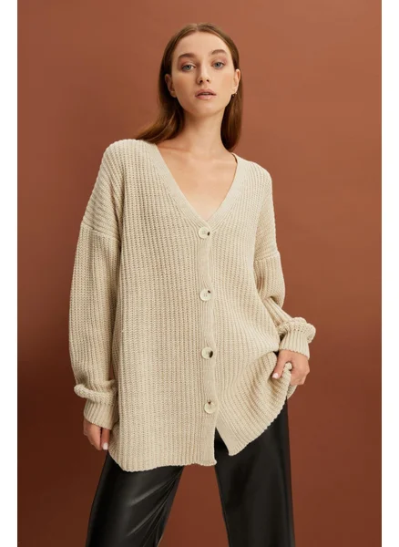 Alexander Gardi Buttoned Long Knit Cardigan (B22-5755-STD)