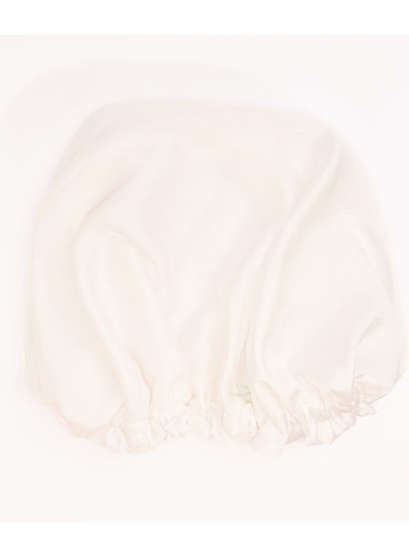 Hers satin bonnet they prevent hair damage while sleeping.