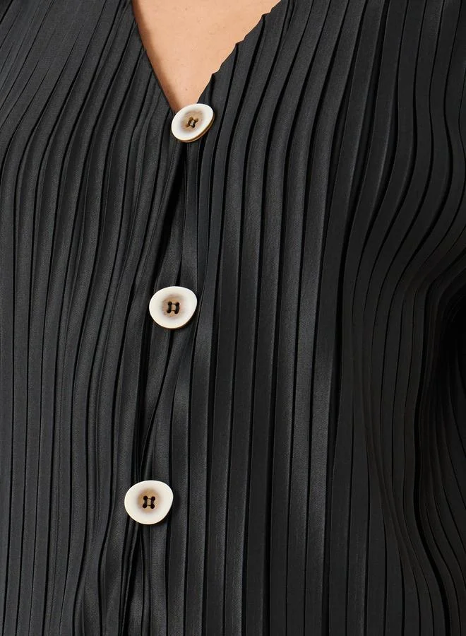 Styli Styli Pleated V-Neck Buttoned Waistcoat