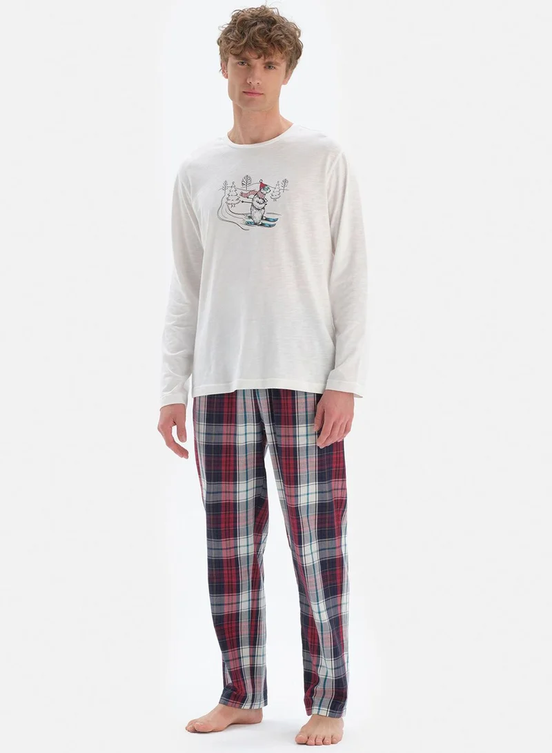 dagi Bear Print Checked Pyjama Set