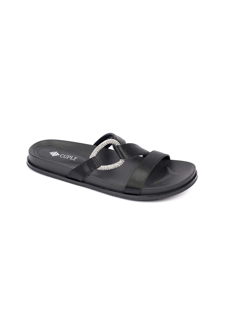 كيوبل Womens cross strap Flats Sandals