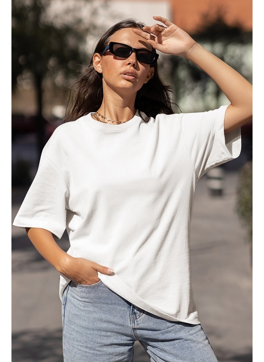 Giysa Women's Unprinted Oversize Casual T-Shirt  - Image 2