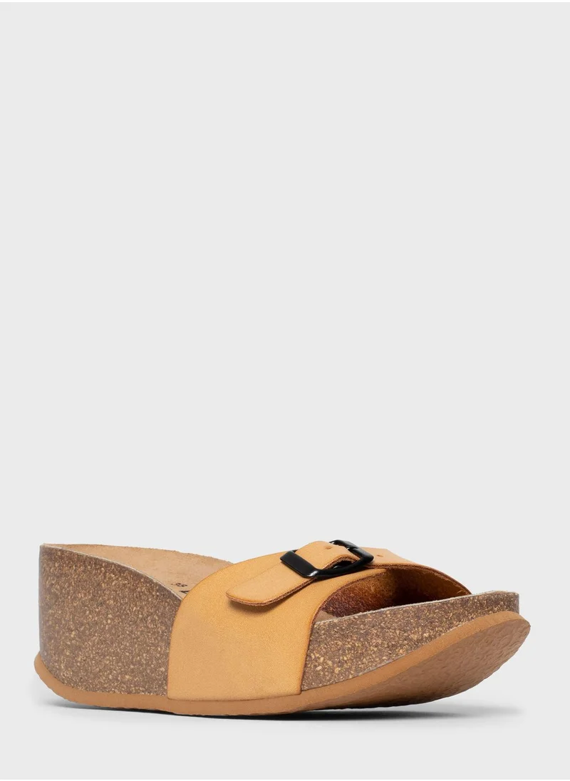 BAYTON Luna Mid Heel Wedges Sandals