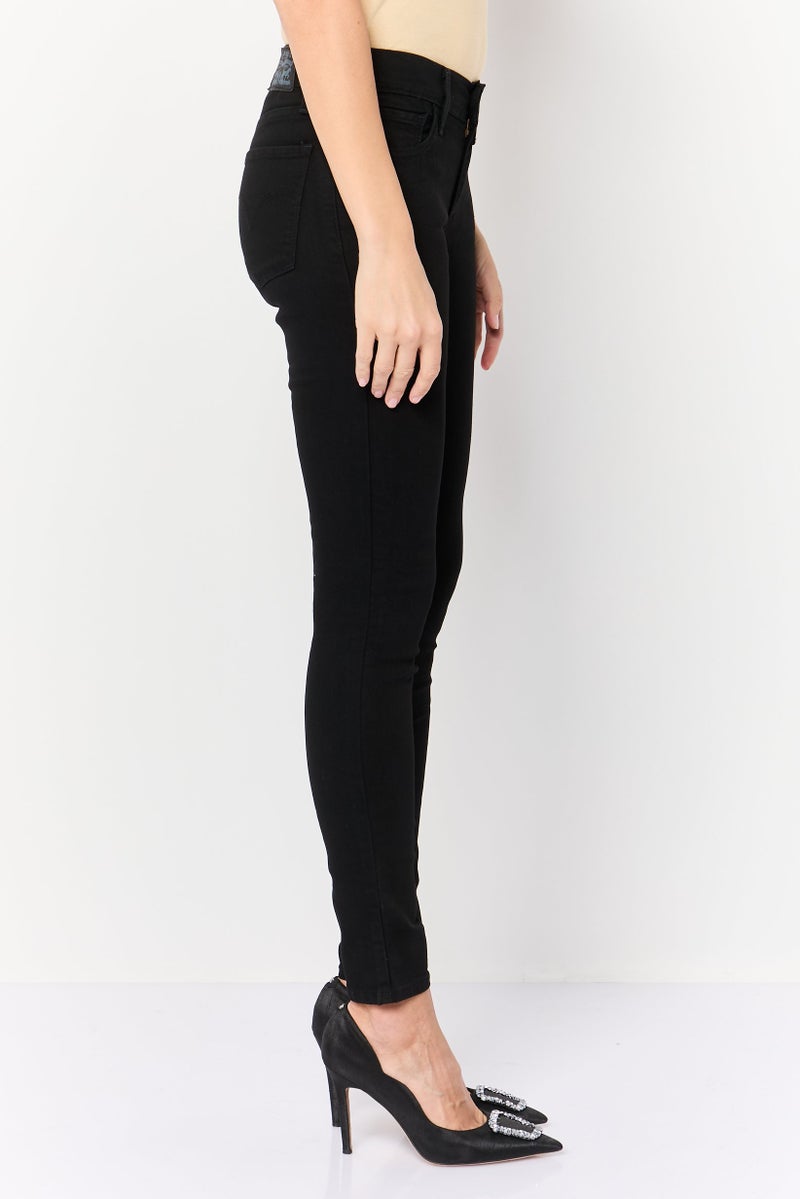 Levi's جينز نسائي ضيق بسيط قابل للتمدد، أسود - Image 3