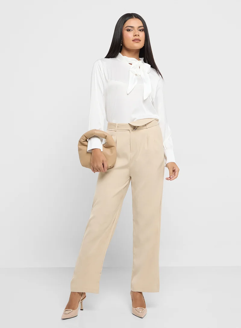 ايلا Neck Tie Detail Top