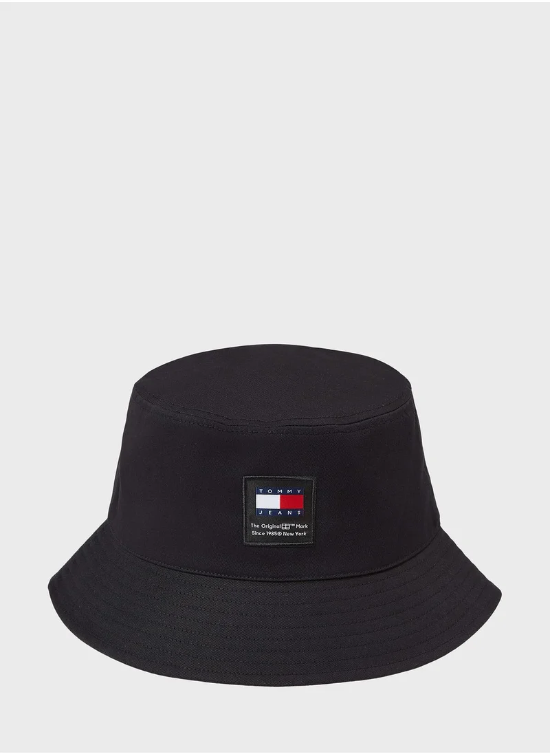 TOMMY JEANS Modern Patch Bucket Hat