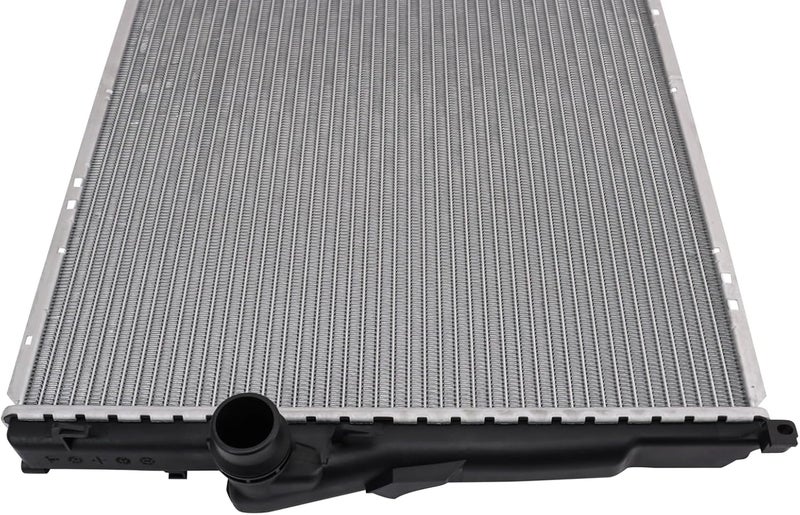 TRQ Radiator Assembly for BMW Models 00 323Ci, 99-00 323i, 01-06 325Ci, 01-05 325i, 325xi, 328Ci, 328i, 328is, 330Ci, 330i, 330xi, 03-08 Z4 - Image 3