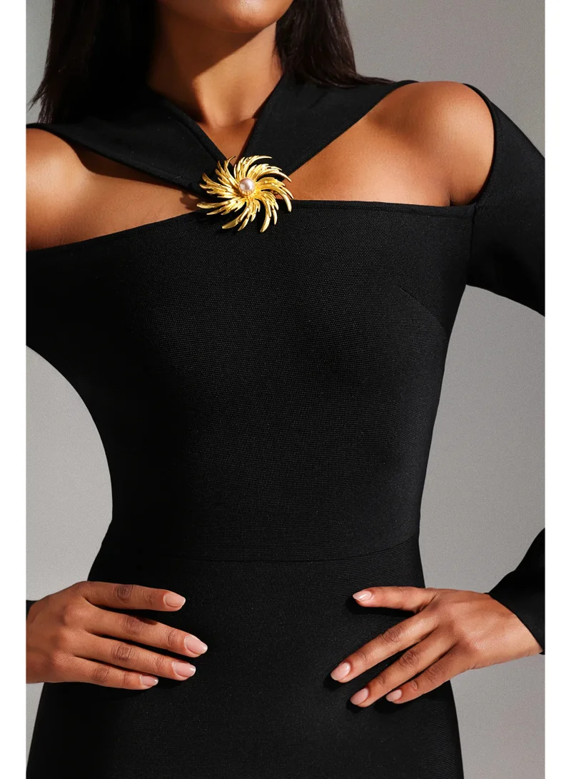 Bella Barnett Lave Long Sleeves Hollow Out Bandage Maxi Dress