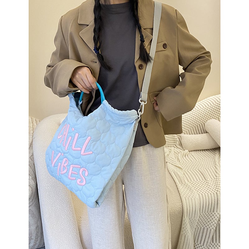 Yeyu/Copyright Commuter Large Capacity Canvas Bag Women'S Tote Bag Embroidered Shoulder Bag Handbag - Image 3