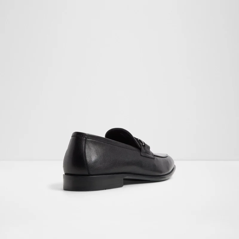 الدو WALTERS Metal Detail Loafers