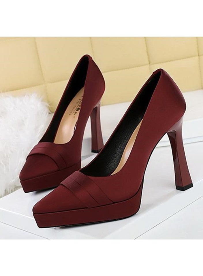 بيج تري المرأة الساتان مغلق إصبع القدم مضخات الكعب العالي مع منصة النبيذ الأحمر 11.5CM - Image 1