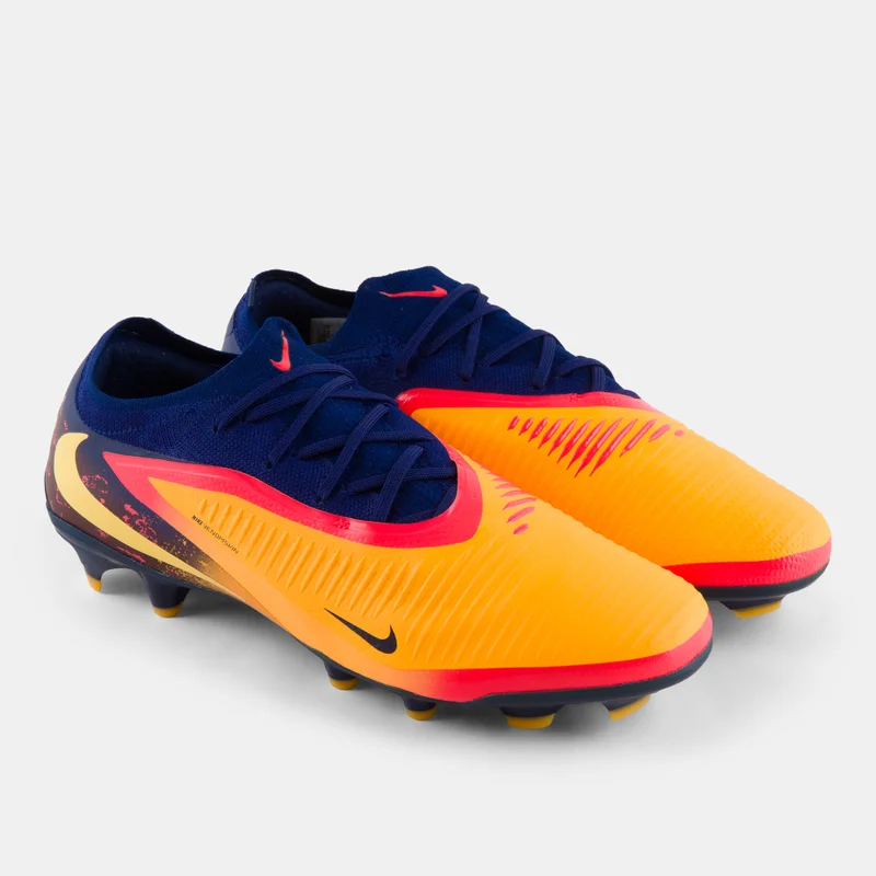 نايكي Men's Phantom 6 Low Pro Firm Ground Football Shoes