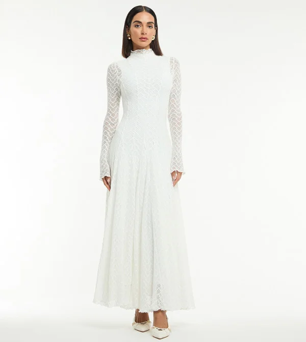 بي سي بي جي BCBG LONG SLEEVE MOCK NECK FIT AND FLARE MAXI LACE DRESS