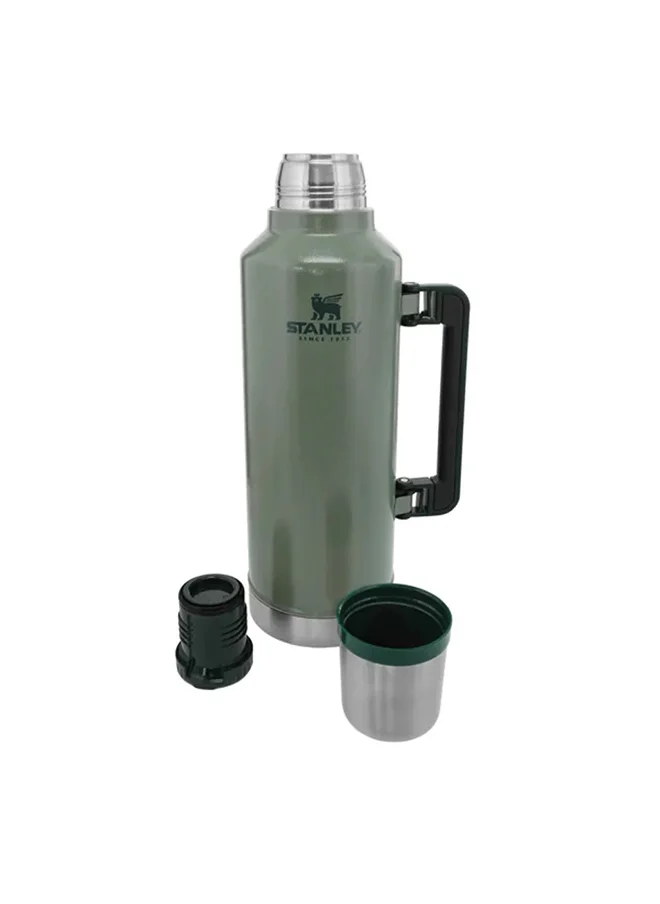 ستانلي Stanley Classic Legendary Bottle 2.36L / 2.5QT H.Green â€“ BPA FREE Stainless Steel Thermos | Hot for 45 Hours | Leakproof Lid Doubles as Cup | Dishwasher Safe | Lifetime Warranty