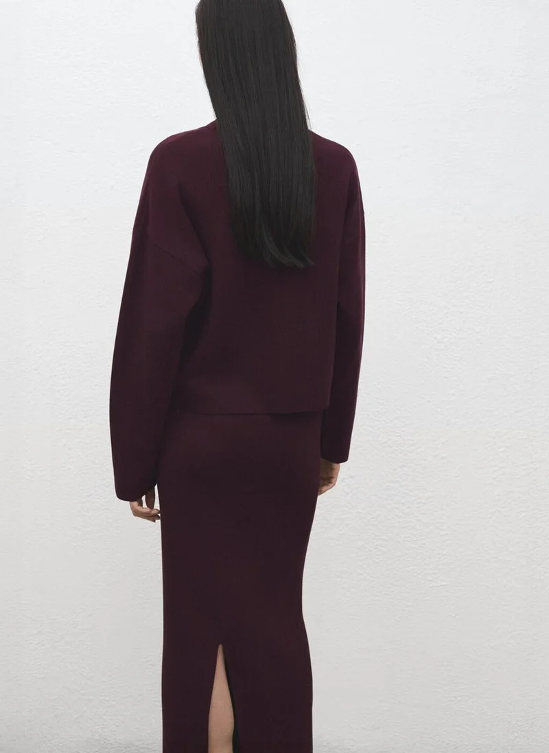 مانجو كنزة صوفية بياقة دائرية