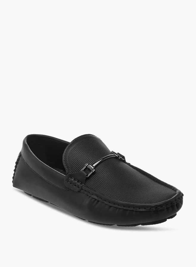 Men Metal Accent Slip-On Moccasins