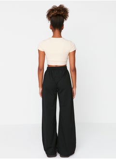 trendyol بنطال رياضي أسود واسع الساق TWOAW22EA0053.  - Image 5