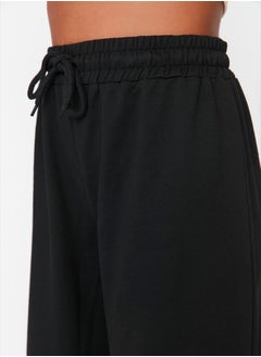 trendyol بنطال رياضي أسود واسع الساق TWOAW22EA0053.  - Image 3