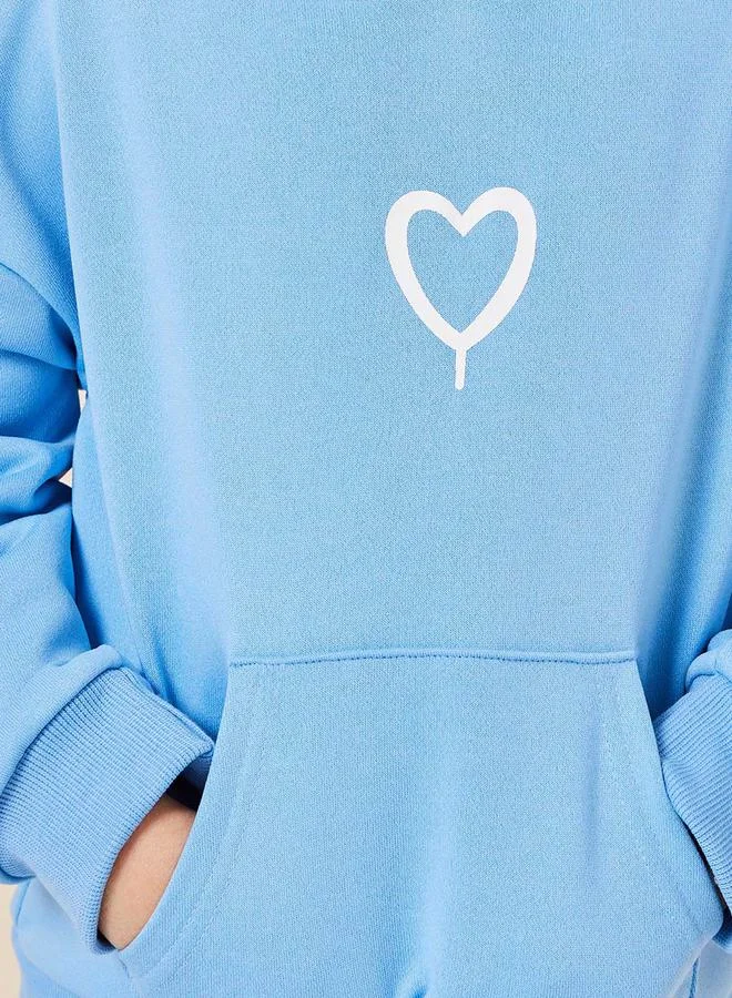 Styli Heart Print Drop Shoulder Hoodie