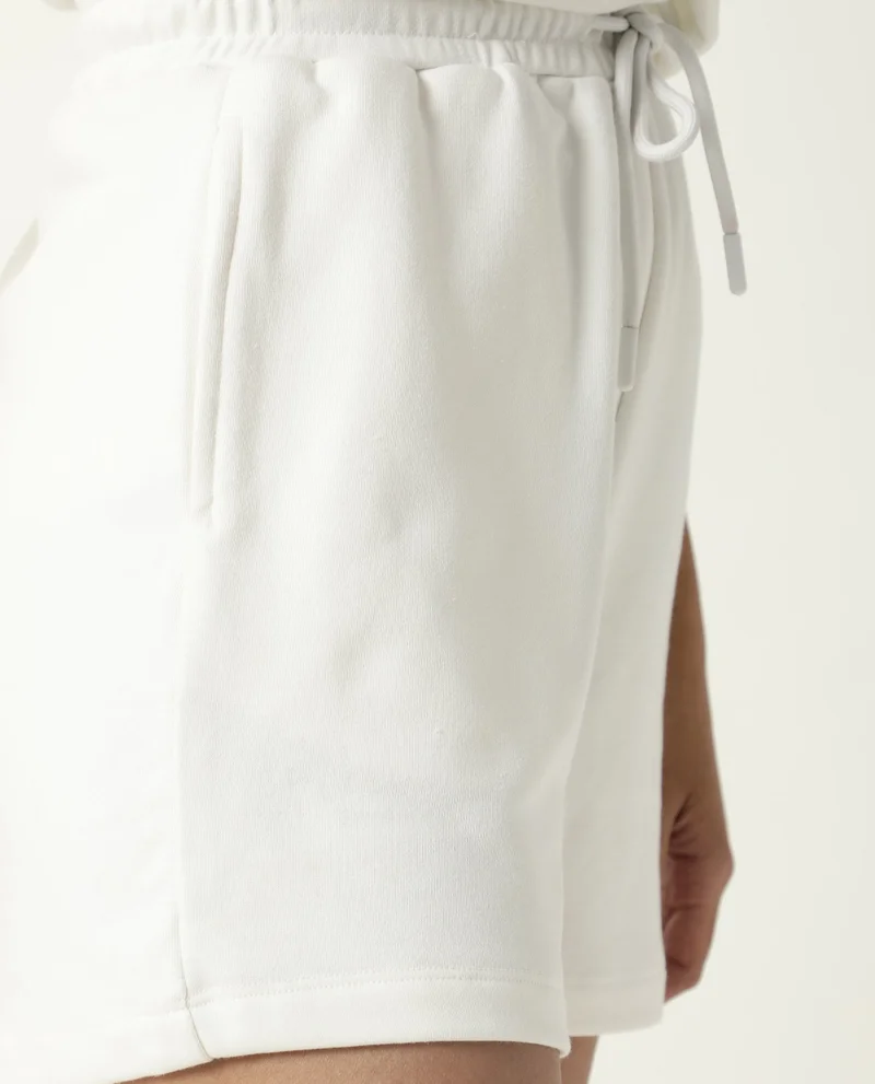 ريريزم Women's Mid Rise Shorts