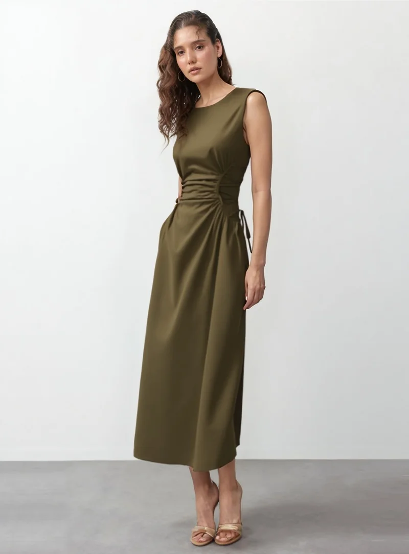 OUTZIDR Green Elasticated Cinched Waist Dress