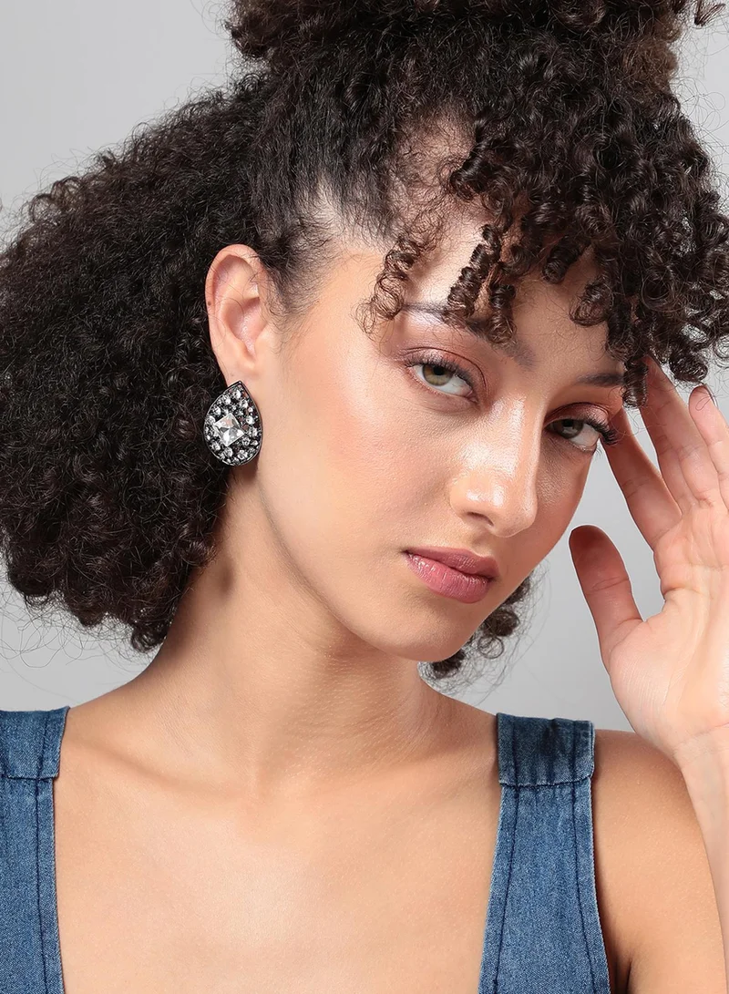 Sohi  Aurelia Adorn Artificial Drop Earring Jewellery for Women | Best Price UAE