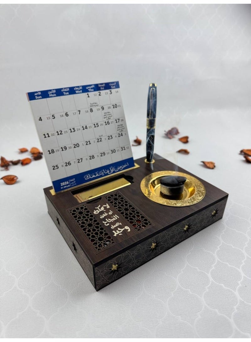 Samrix Luxury Calendar Box 2026: A luxurious calendar with a wooden base containing a compartment for oud (5 grams of enhanced Moroccan oud), an incense burner, a luxury pen engraved with a name, and a paper calendar (Gregorian and Hijri). ✔ Elegant wooden design, luxurious calendar box ✔ Practical Gregorian and Hijri calendar ✔ High-quality enhanced Moroccan oud ✔ Luxury pen engraved with a name ✔ Elegant incense burner for everyday use ✔ Versatile wooden base ✔ Ideal for formal gifts ✔ Suitable for offices and homes ✔ Combines luxury and practicality ✔ A lasting and memorable gift ✔ Sophisticated design suitable for all occasions ✔ An ideal choice for companies and managers - Image 2