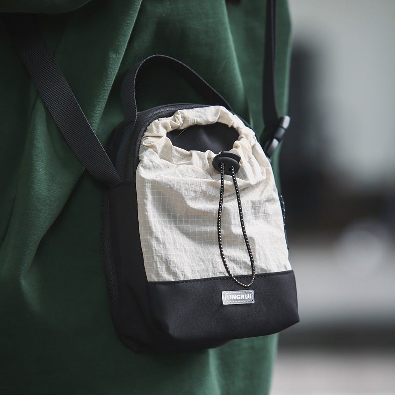 New Style Simple Trendy Brand Sports Crossbody Bag Men'S 2024 Personalized Casual Tooling Style Shoulder Bag Lightweight Mobile Phone Bag - Image 2