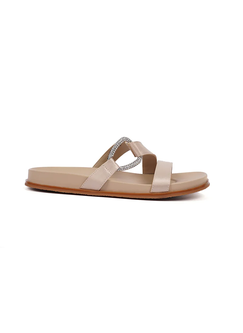 كيوبل Womens cross strap Flats Sandals