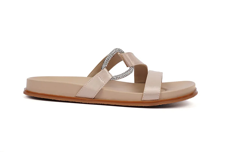 كابلي صنادل نسائية مسطحة بحزام متقاطع