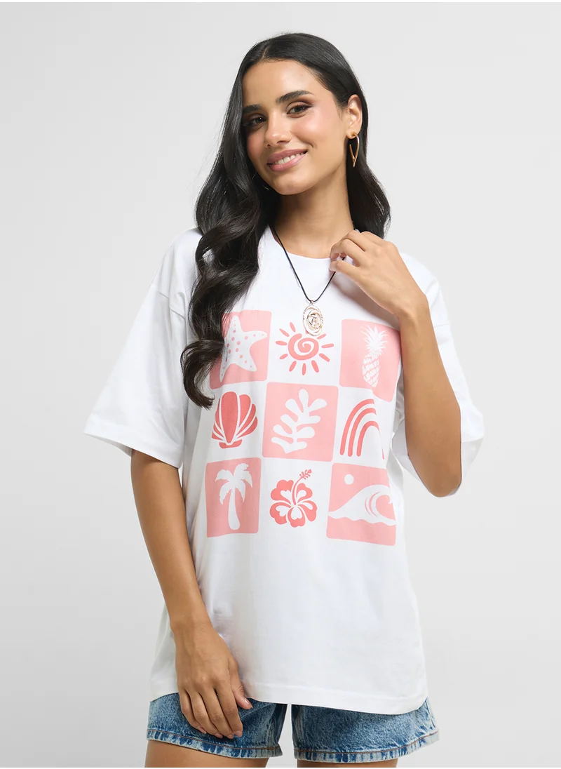 جينجر Oversize Beach Graphic T-Shirt