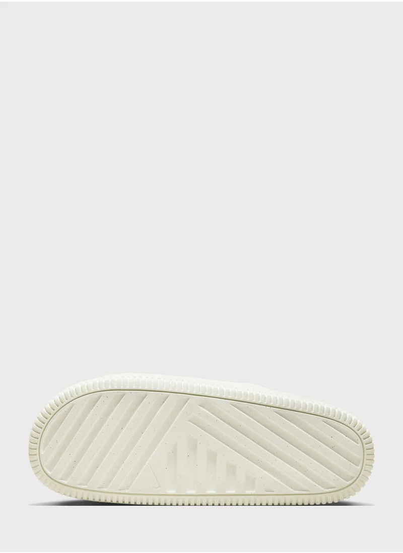 Nike Essential Slides