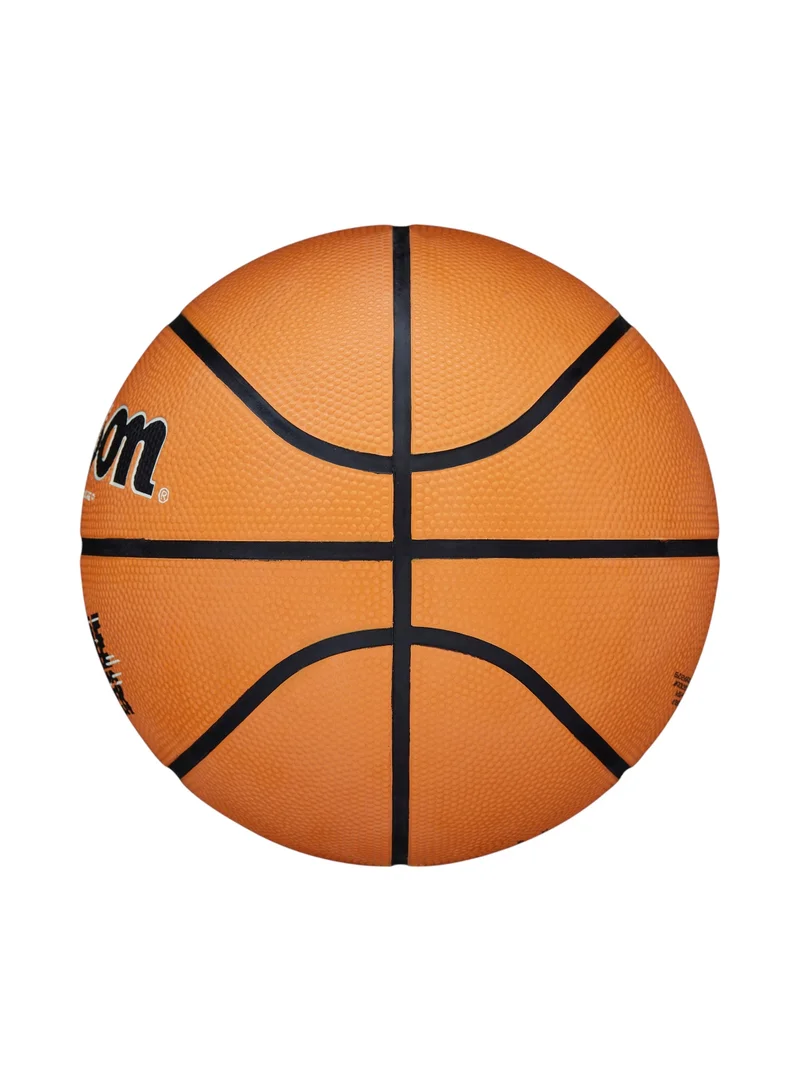 Wilson Gamebreaker Basketball - Size 7