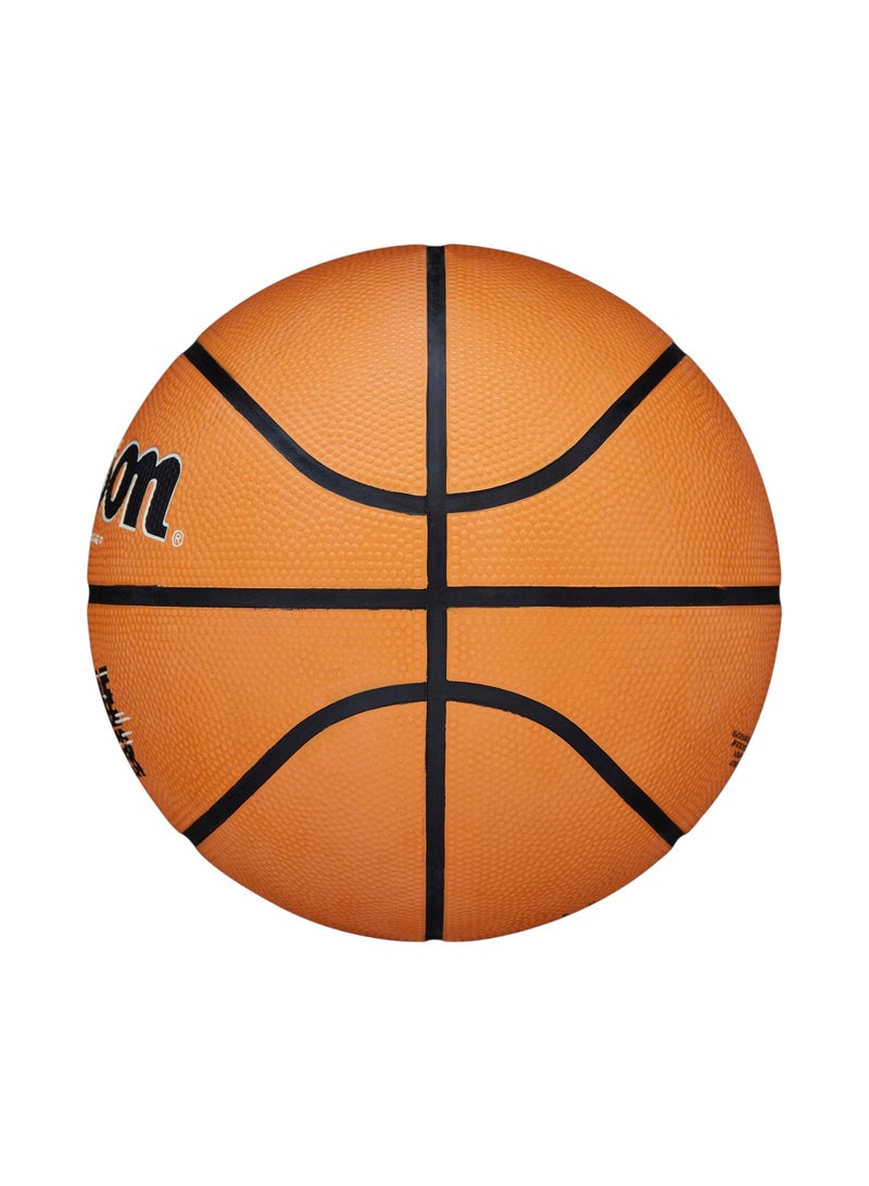 Wilson Gamebreaker Basketball - Size 7 - Image 4