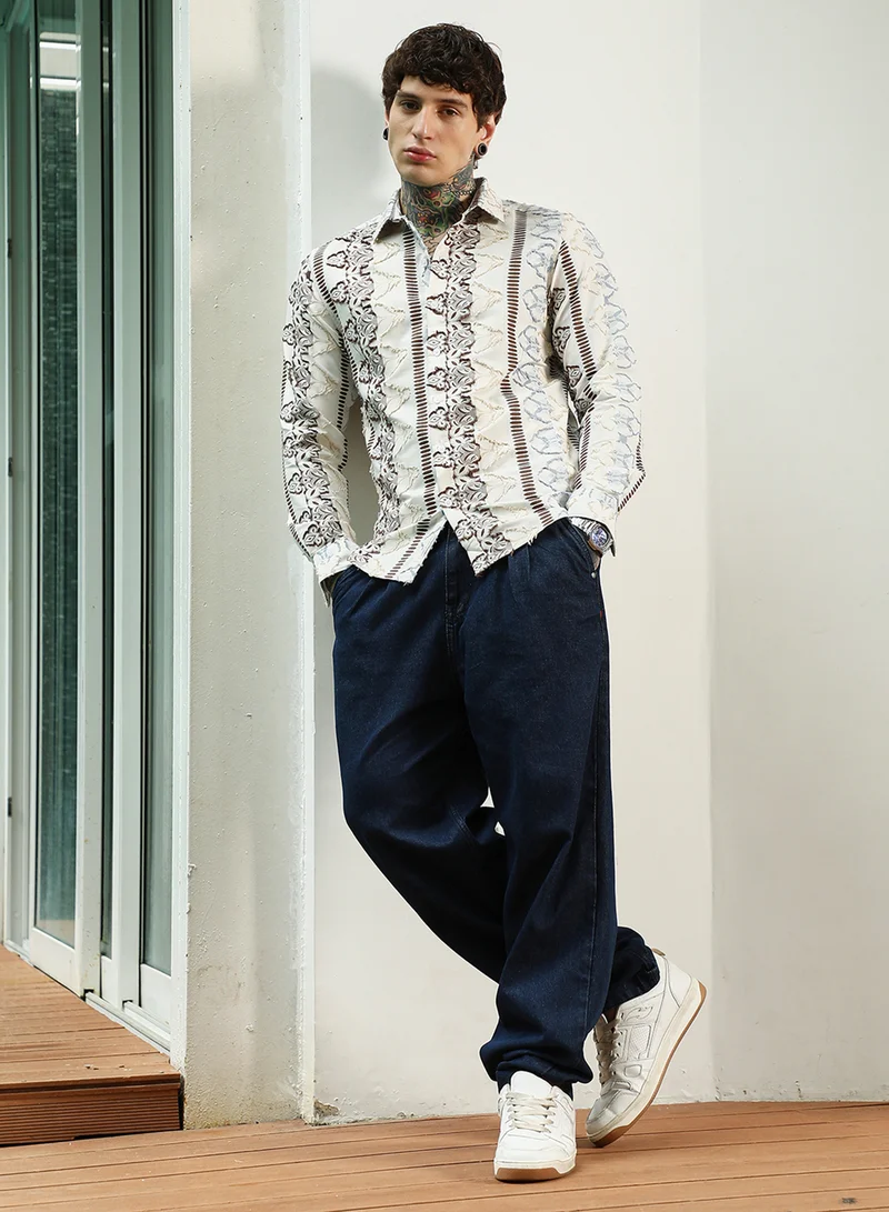 Campus Sutra Men's Off White Self Design Cotton-Poly Blend Full Sleeve Shirt