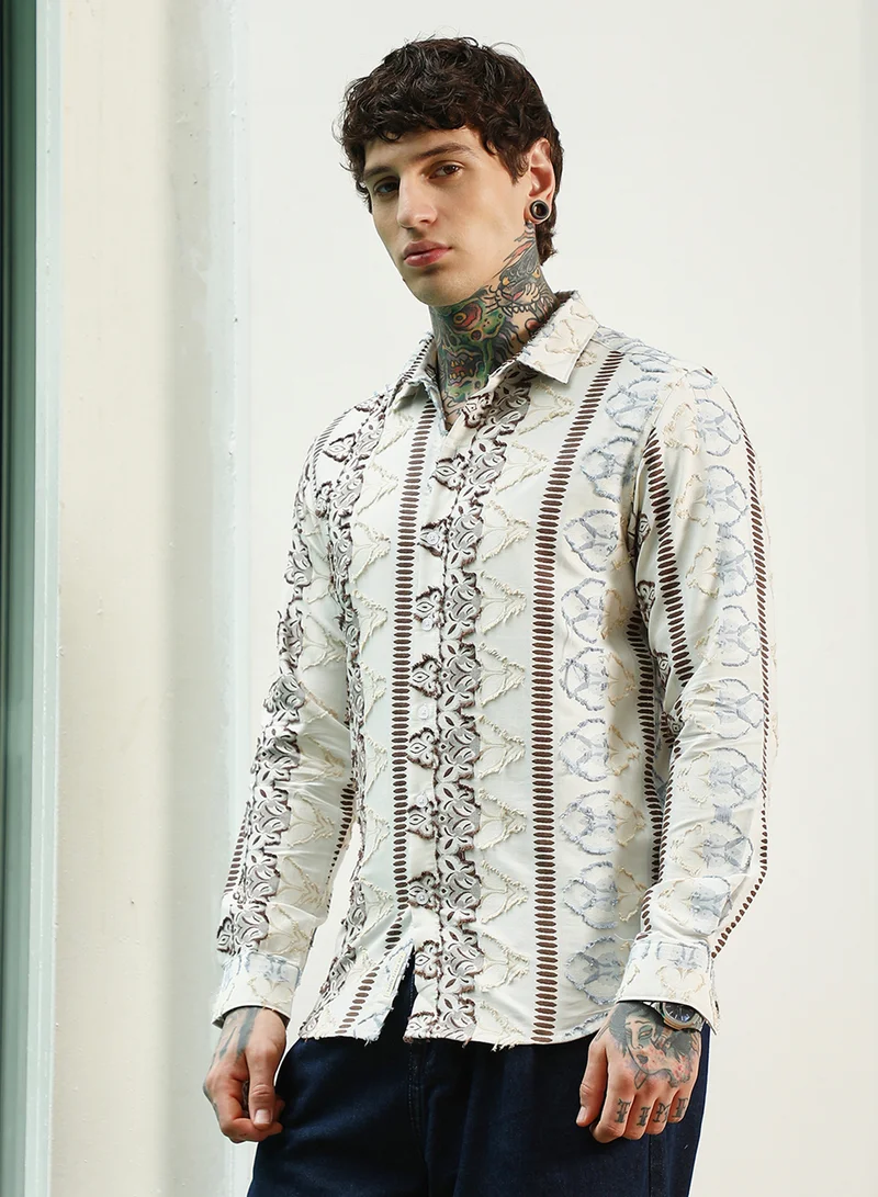 Campus Sutra Men's Off White Self Design Cotton-Poly Blend Full Sleeve Shirt
