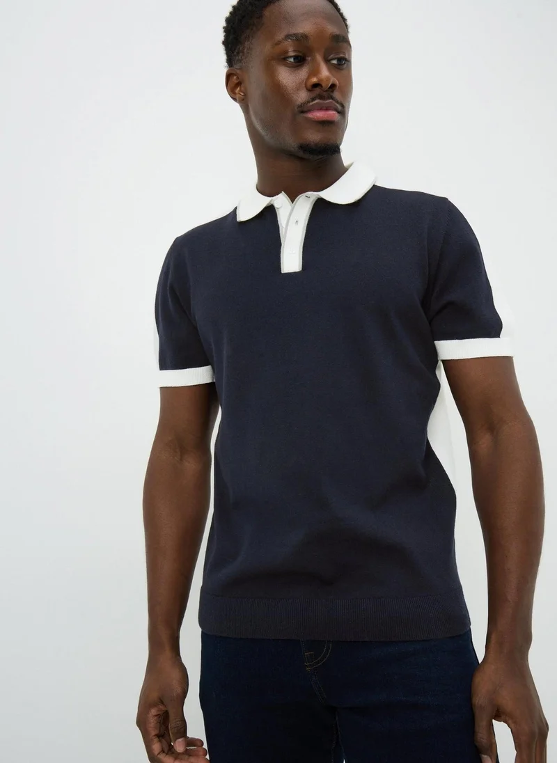ماتلان Navy Colour Block Knitted Polo Shirt