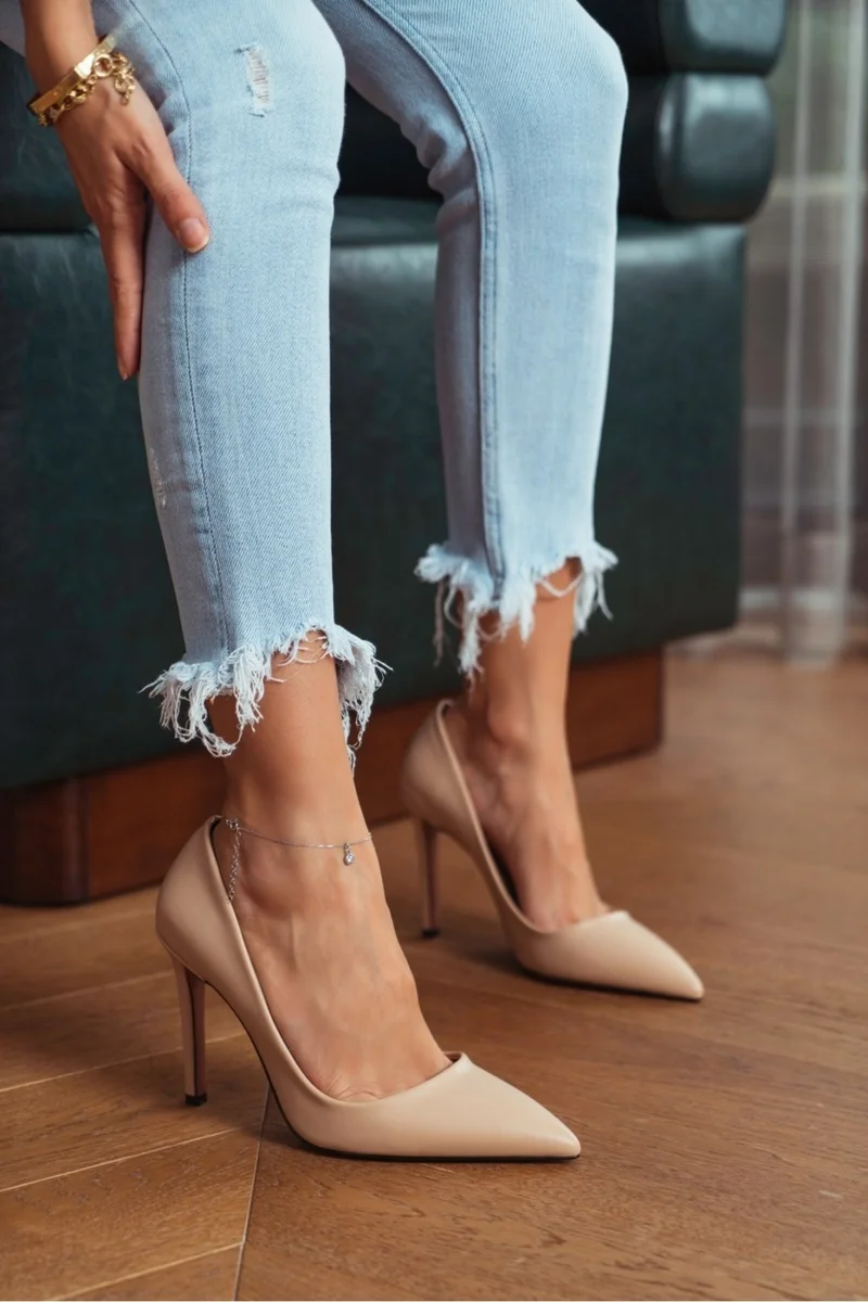 Nişantaşı Shoes Vanessa Dark Beige Matte Pointed Toe Women's Stiletto