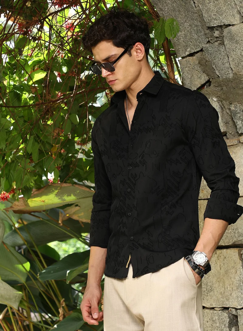 Campus Sutra Campus Sutra Men's Onyx Black Aztec-Weave Shirt For Casual Wear | Spread Collar | Long Cuffed Sleeves | Button Closure | Shirt Crafted With Comfort Fit For Everyday Wear