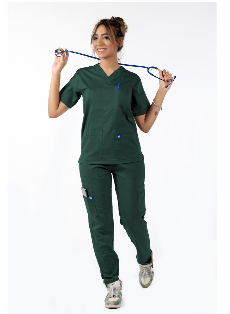 RZ Women's medical scrub in ganza color, made of high quality Lycra and polyester blend. It is characterized by its softness and extreme comfort, making it ideal for medical environments. It consists of two pieces and provides excellent flexibility for movement throughout the day.  - Image 1