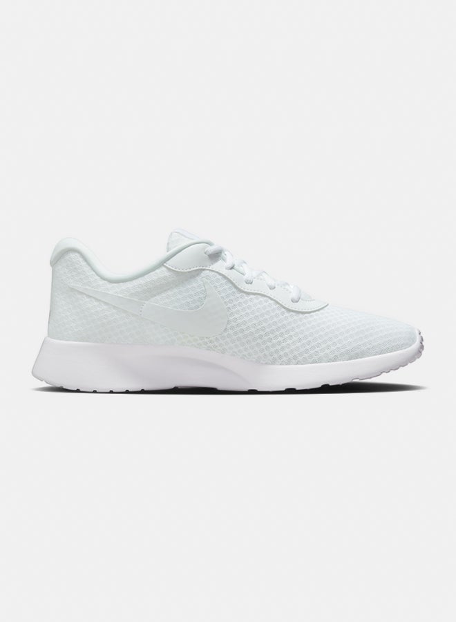 Nike Nike Tanjun Flyease  - Image 1
