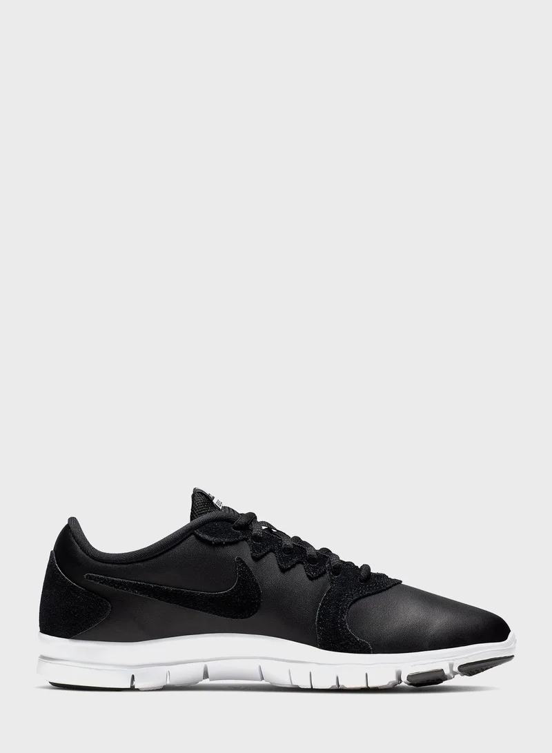 Nike Flex Essentials