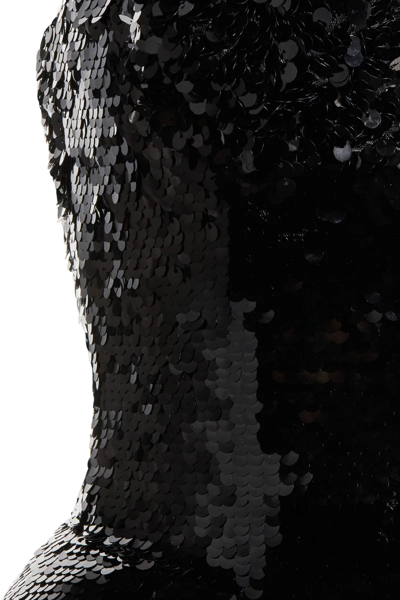 اتش اند ام فستان مزيّن بالترتر مع زخارف الأزهار