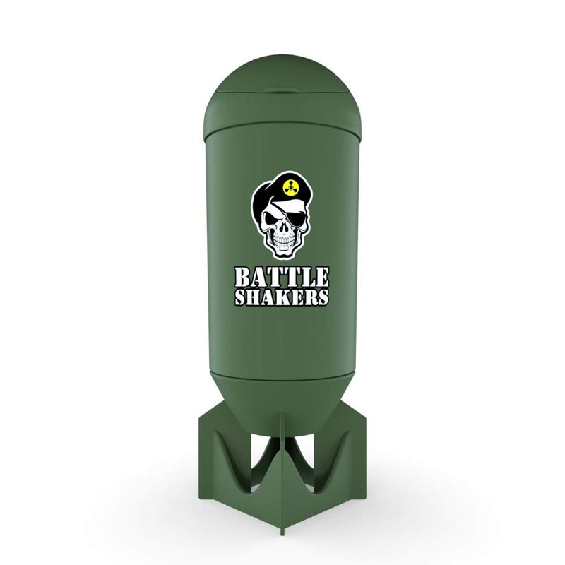 Battle Shakers زجاجة هزازة معركة | زجاجة هزازة بتصميم عسكري | كوب بروتين مقاوم للتسرب مع حجرة تخزين | اخلط مساحيق البروتين والمزيد | متين وآمن في غسالة الصحون | 20 أونصة - Image 1